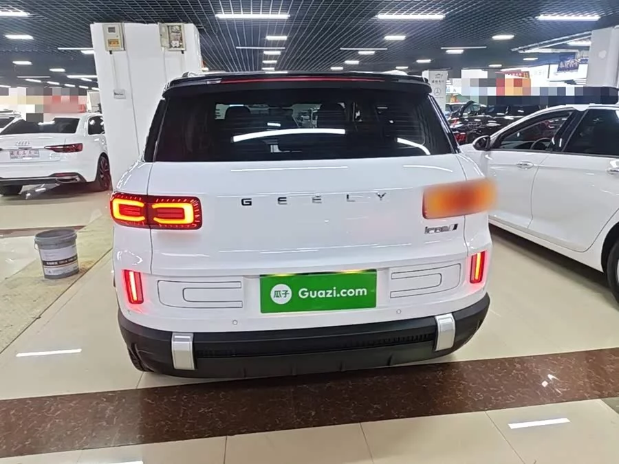 Geely ICON