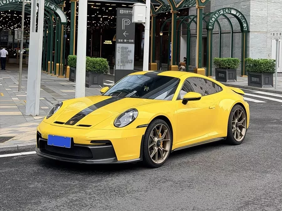Porsche 911