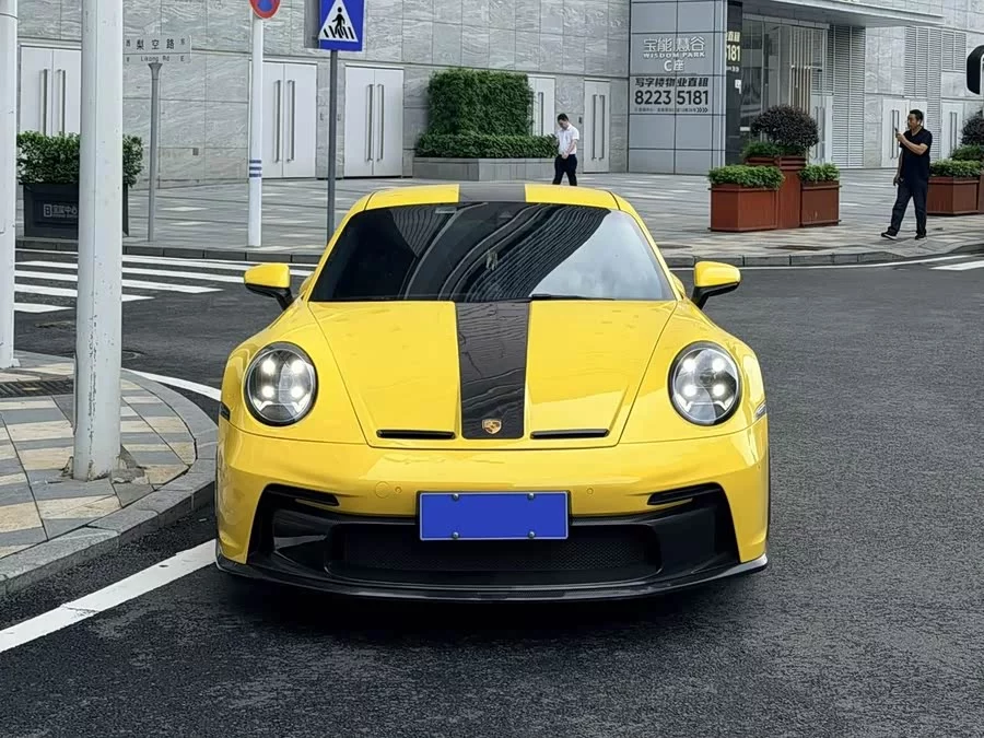 Porsche 911