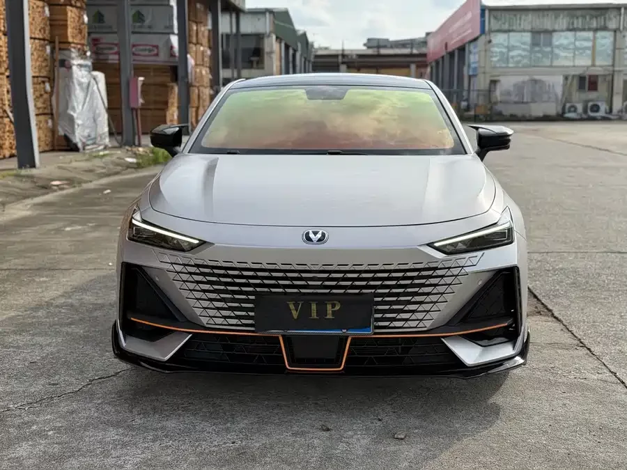Changan UNI-V
