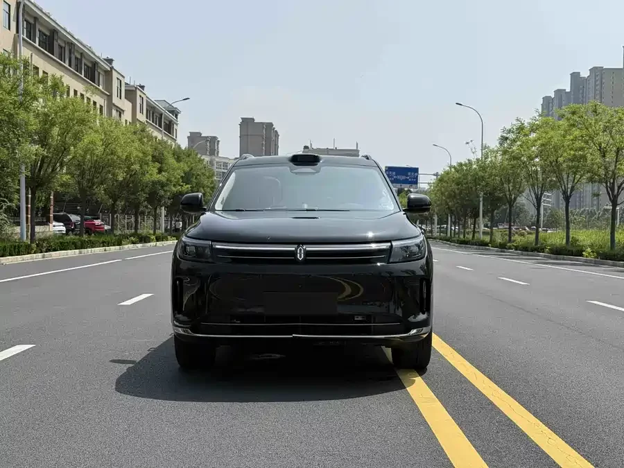 AITO Wenjie M7