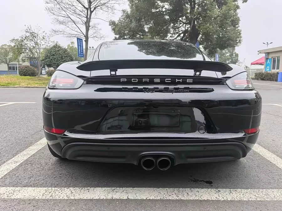 Porsche 718