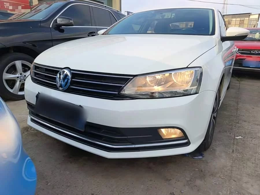 Volkswagen Sagitar