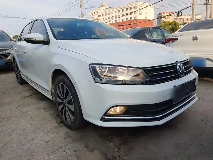 Volkswagen Sagitar