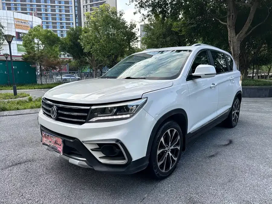 Dongfeng Jingyi X5