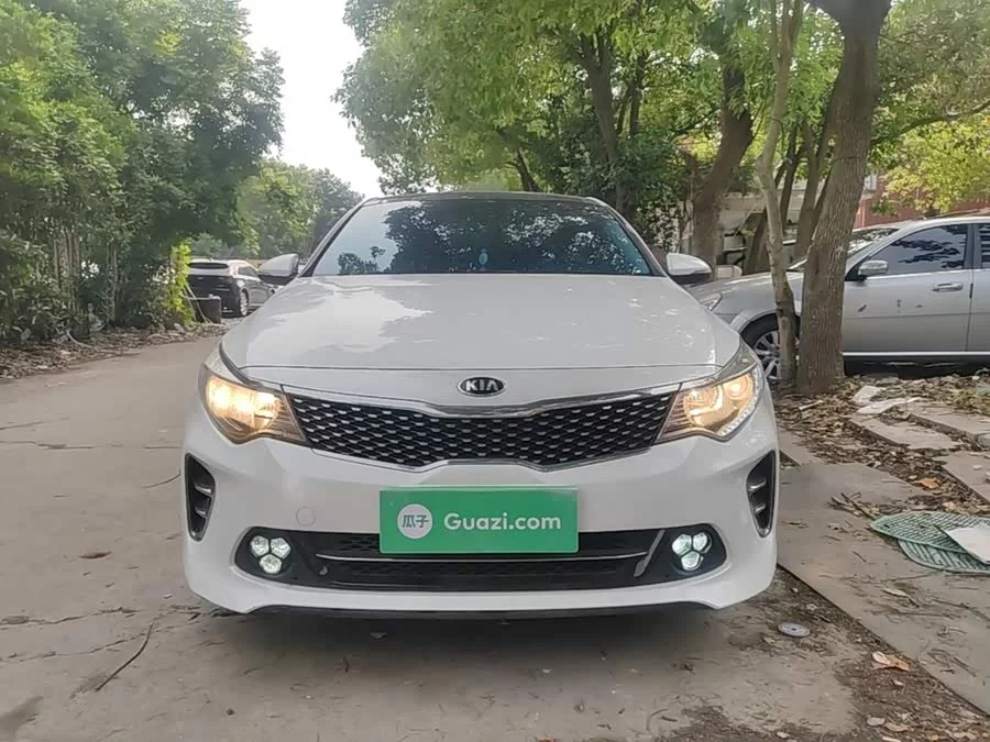 Kia K5
