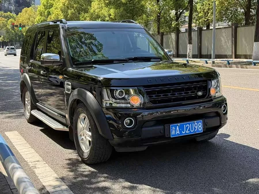 Land Rover finds