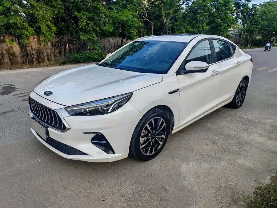 JAC Group Jiayue A5