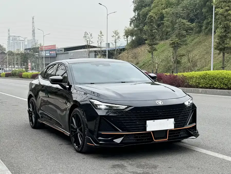 Changan UNI-V