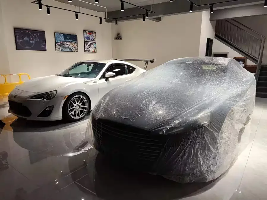 Aston Martin Rapide