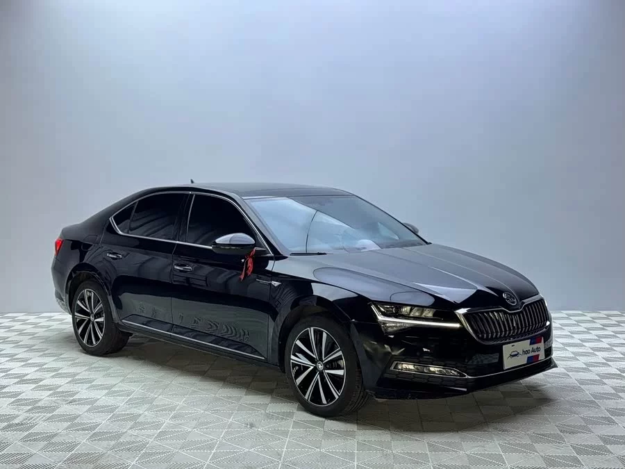 Skoda SuperB