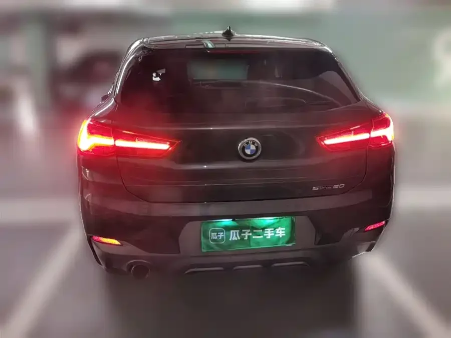 BMW X2
