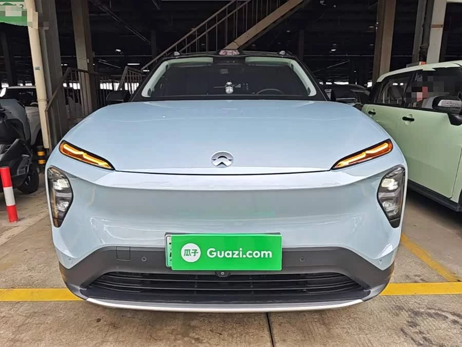 NIO ES7