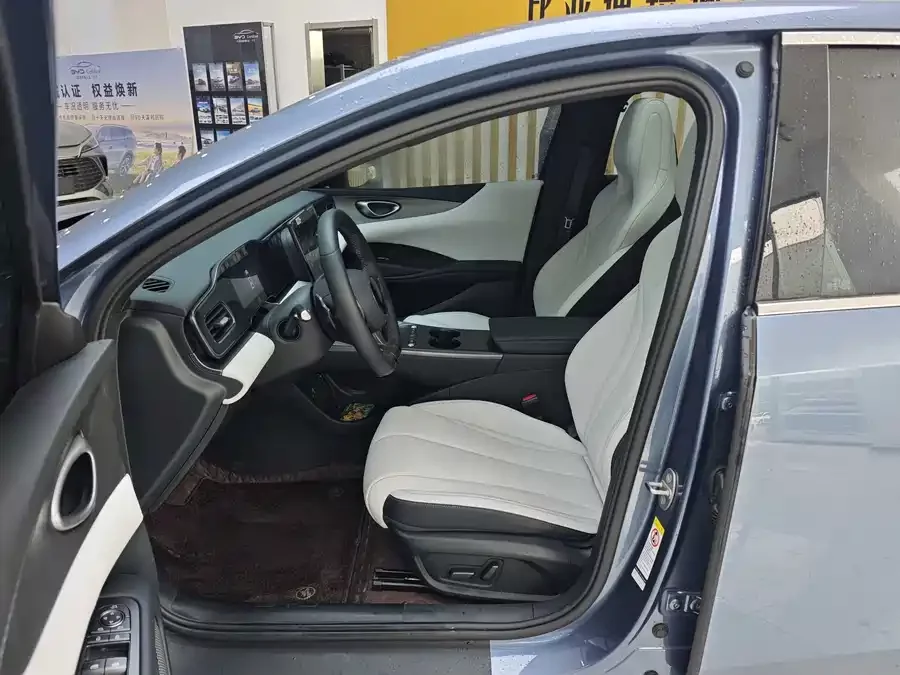 BYD Seal 06