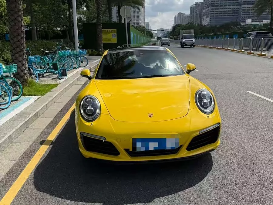 Porsche 911