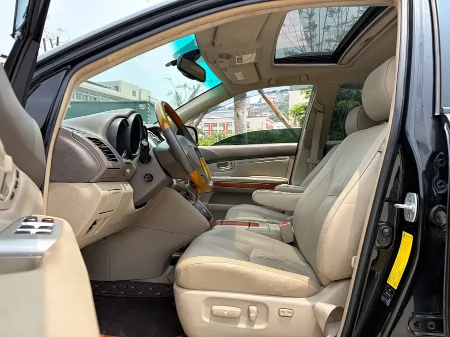 Lexus RX Classic