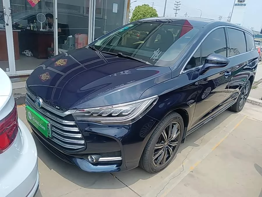 BYD Song MAX New Energy