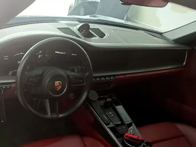 Porsche 911