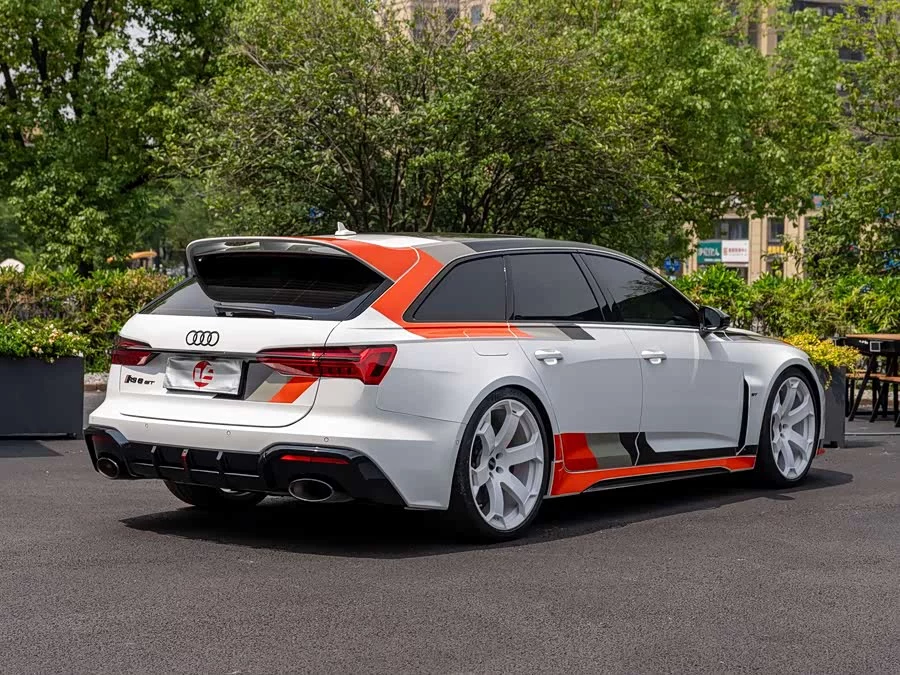 Audi RS 6