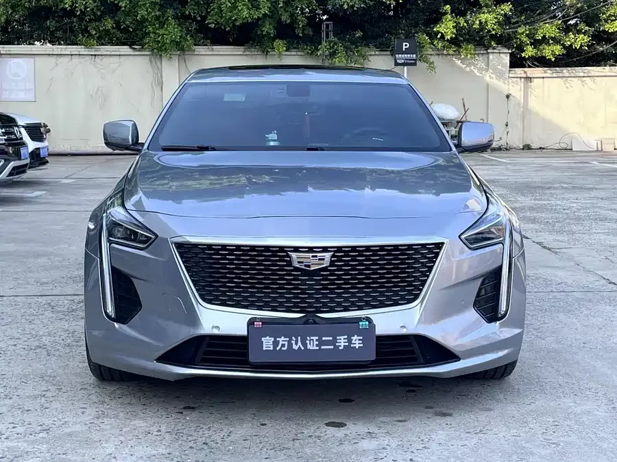 Cadillac CT6