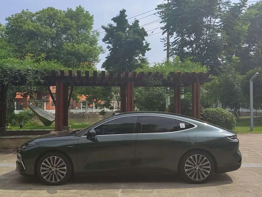 Geely Galaxy Star 8