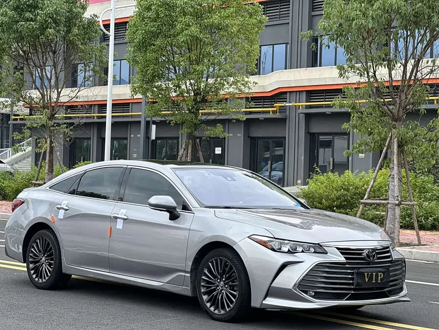 Toyota Avalon