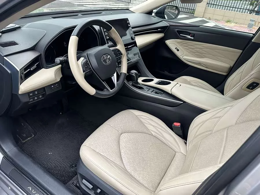 Toyota Avalon