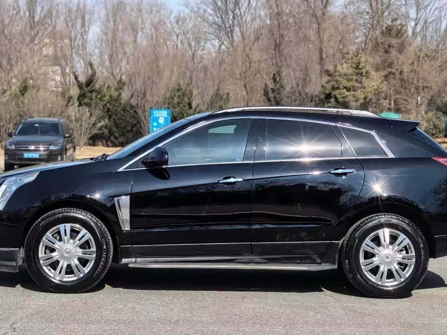 Cadillac SRX