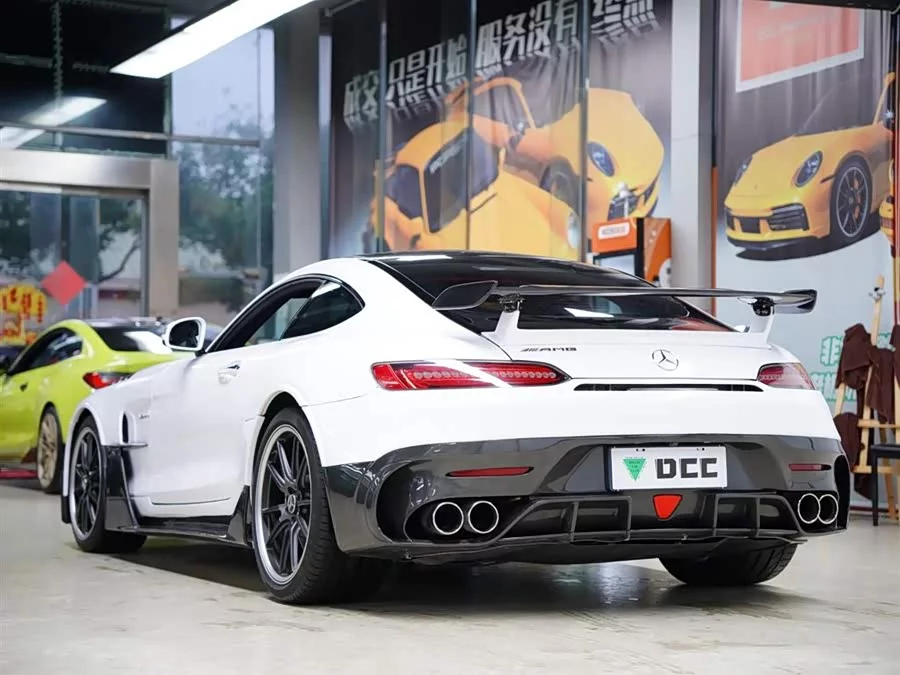Mercedes Benz AMG GT