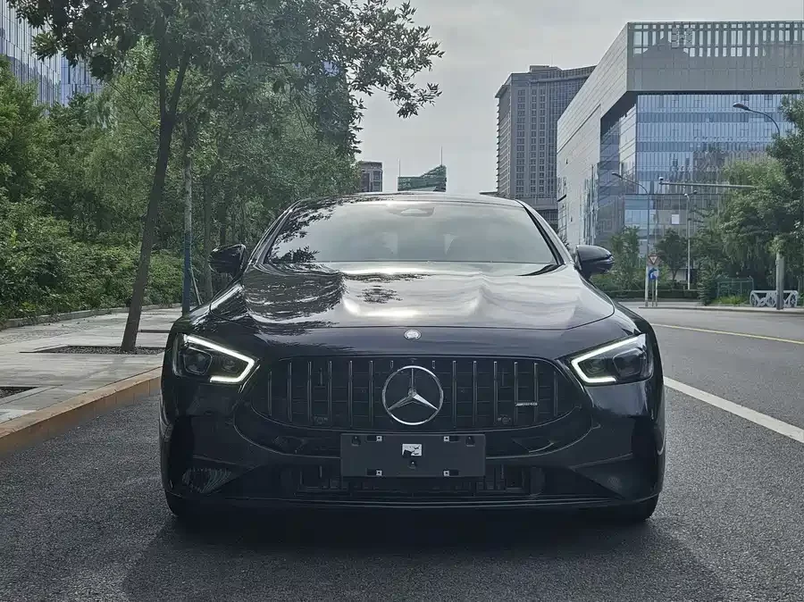Mercedes Benz AMG GT