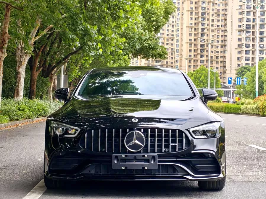 Mercedes Benz AMG GT