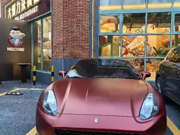 Ferrari California T
