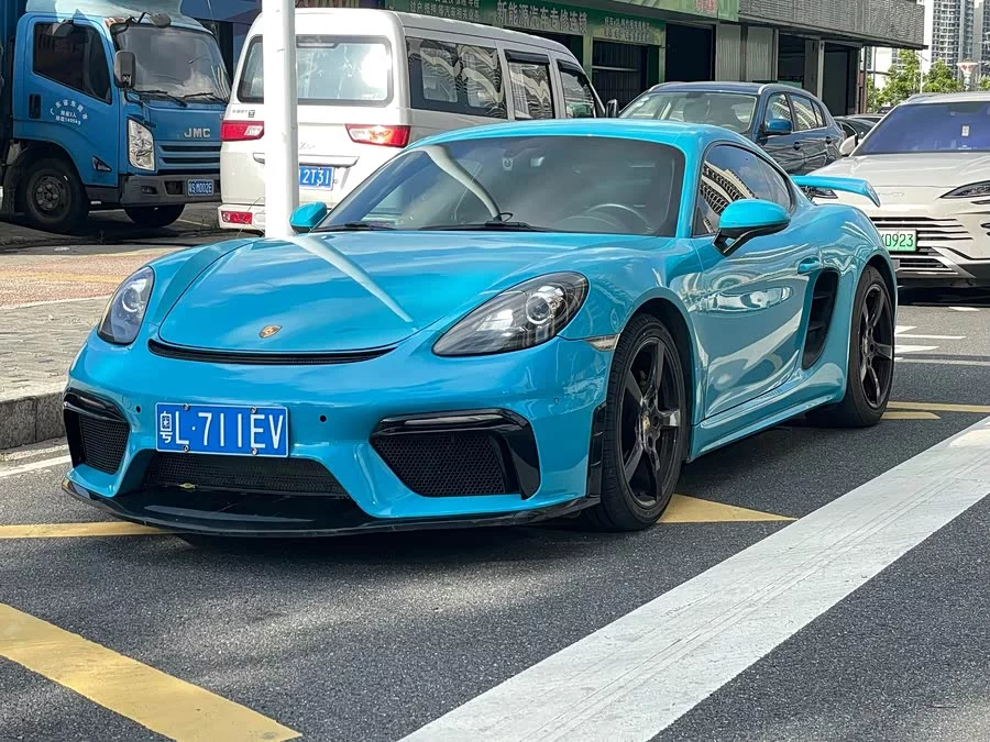 Porsche 718
