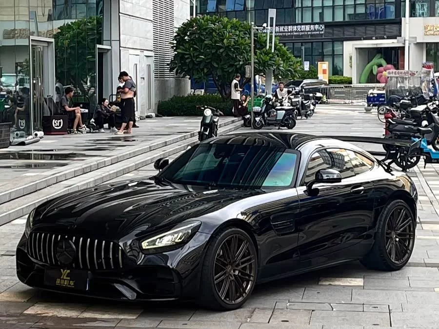 Mercedes Benz AMG GT