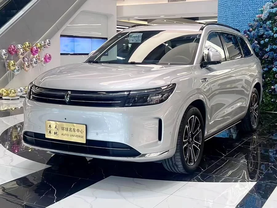 AITO Wenjie M7