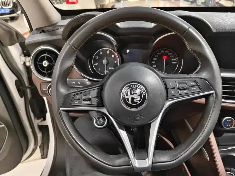 Alfa Romeo Stelvio