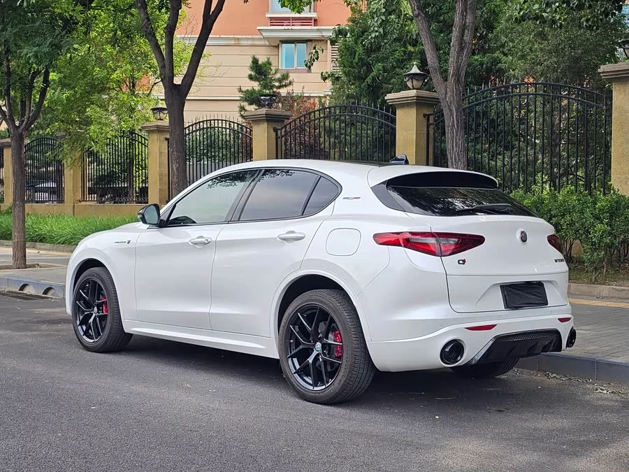 Alfa Romeo Stelvio