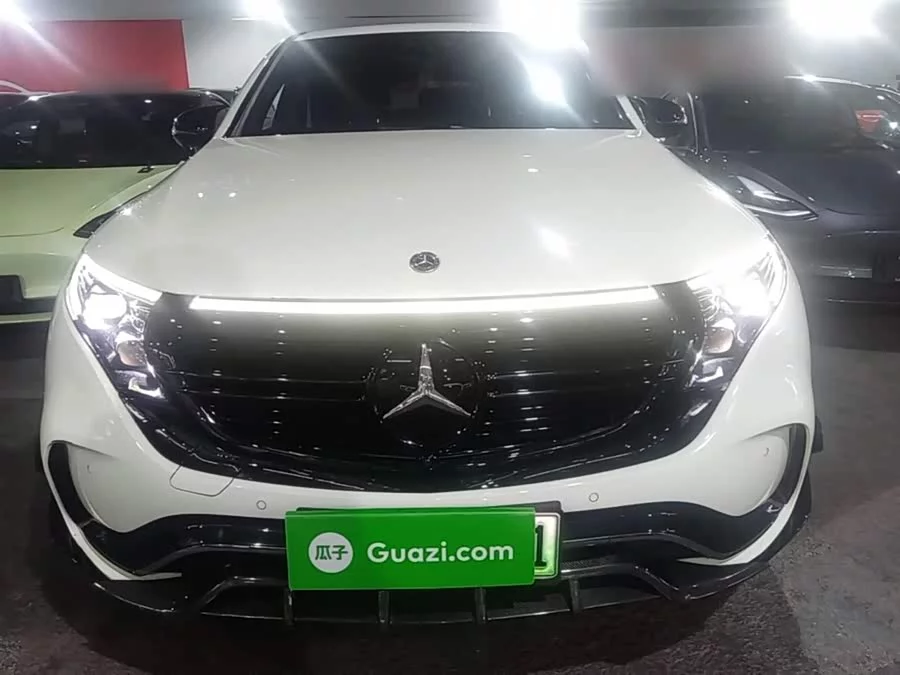 Mercedes Benz EQC