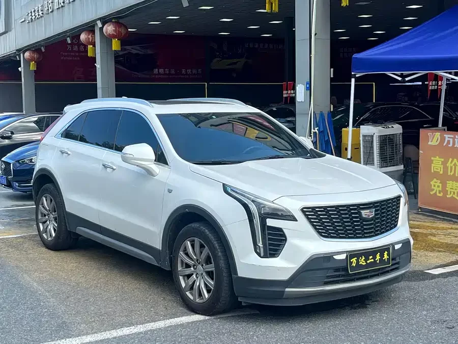 Cadillac XT4