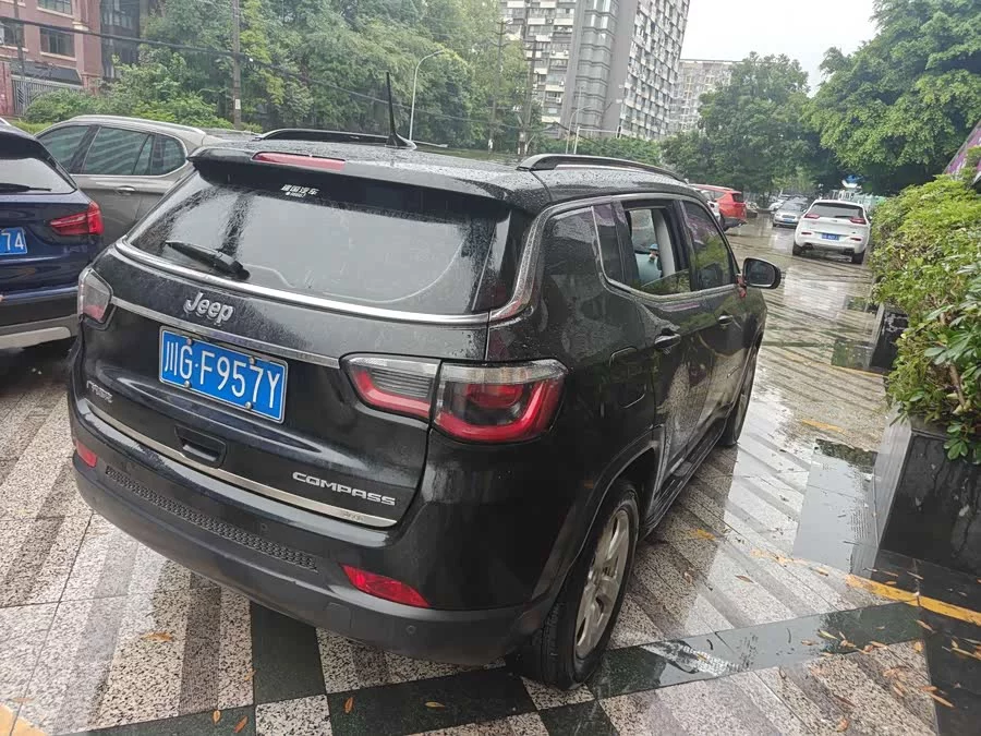 Jeep Compass