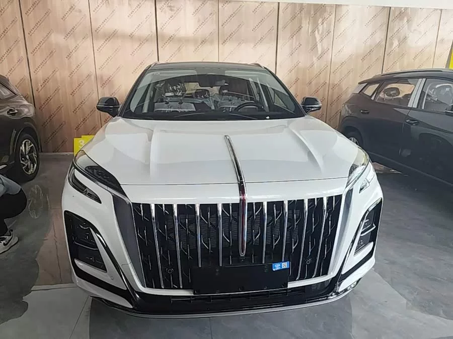 Hongqi HS3 PHEV