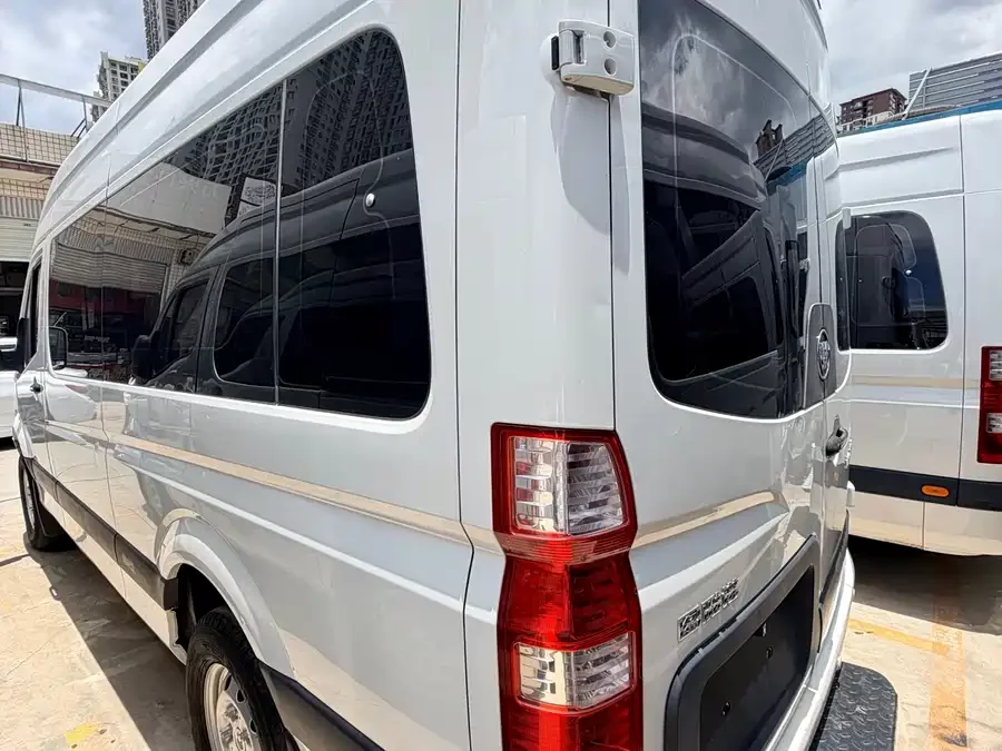 Foton Tuano