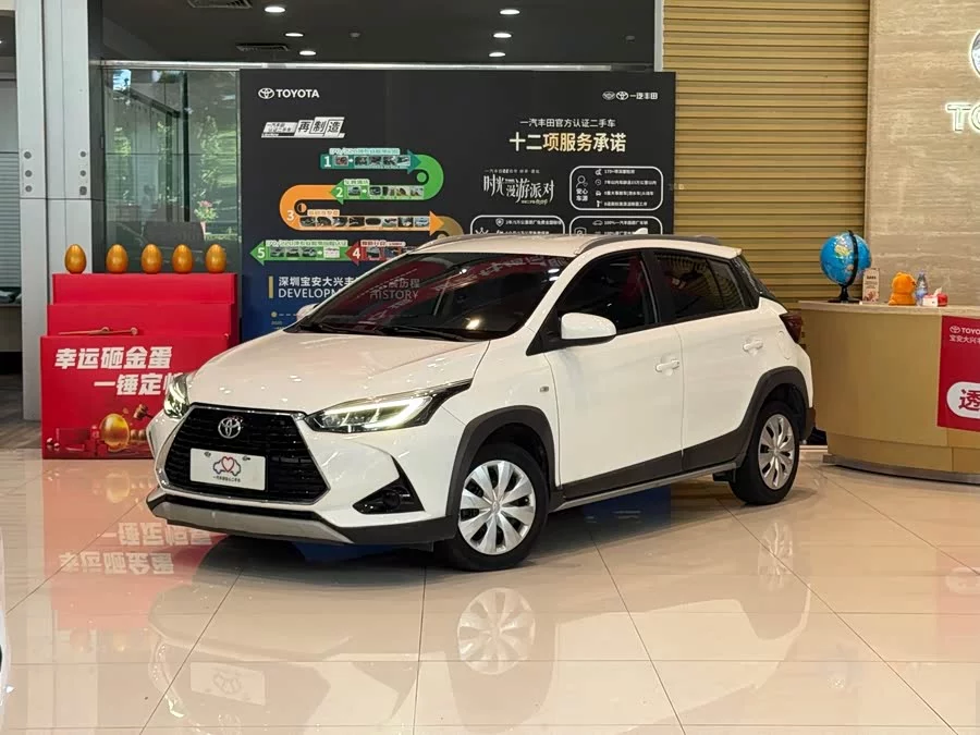 Toyota YARiS L
