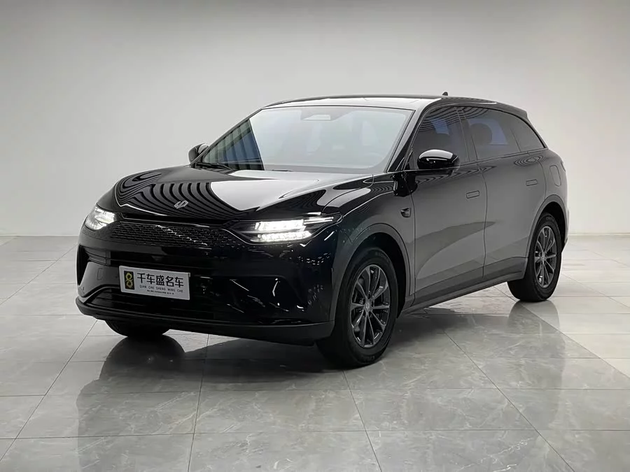Leapmotor C11