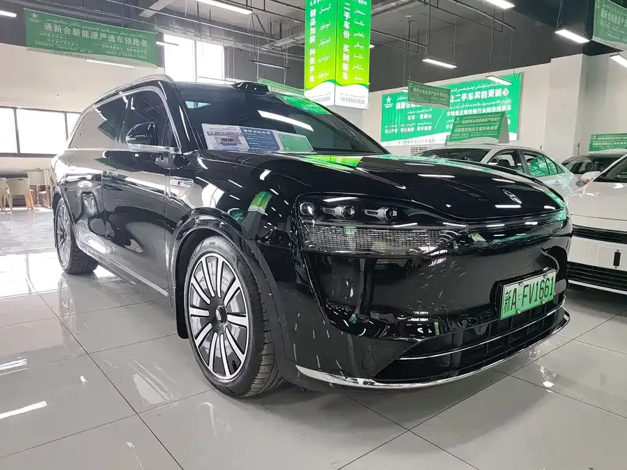AITO Wenjie M9