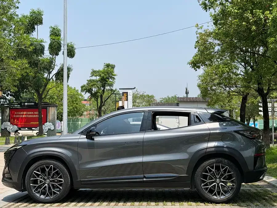 Changan UNI-T