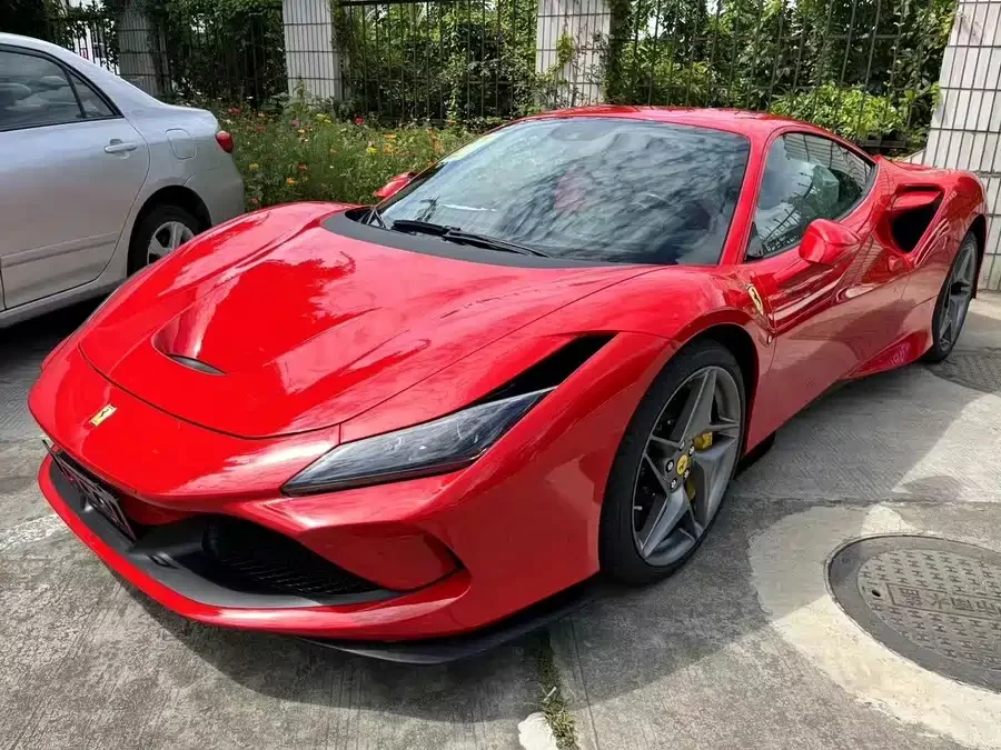 Ferrari F8