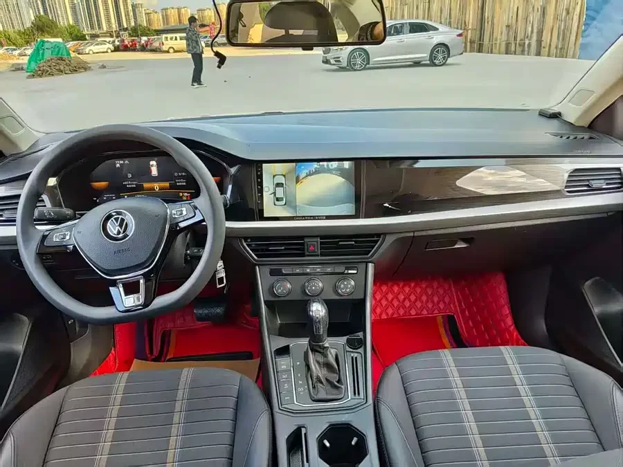 Volkswagen Lavida