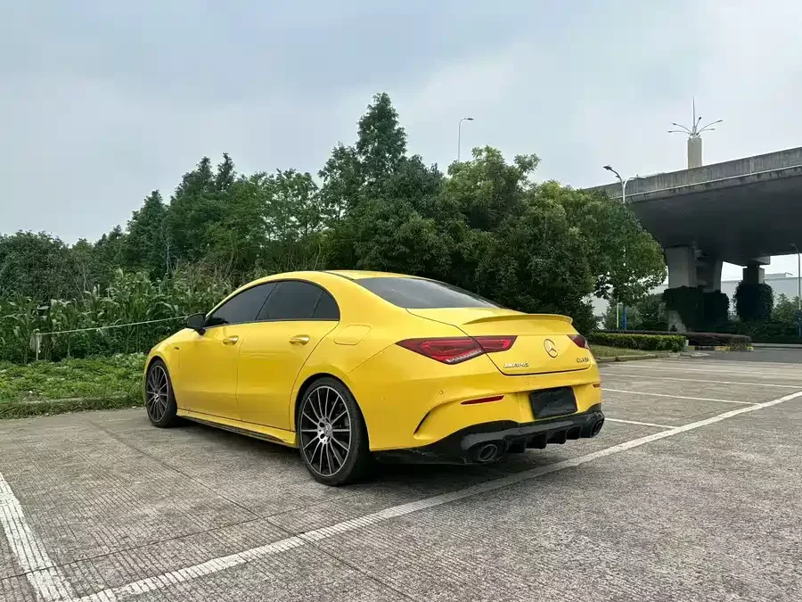 Mercedes Benz CLA AMG