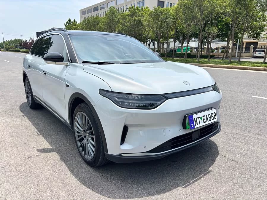 Leapmotor C11